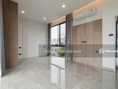 House in Soi Pridi 26, Bangkok, Thailand House in Soi Pridi 26, Bangkok, Thailand