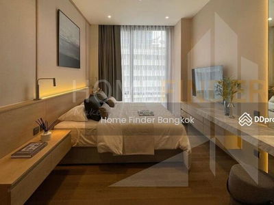 Muniq Langsuan, Bangkok, Thailand Muniq Langsuan, Bangkok, Thailand