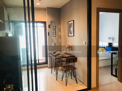 Life Asoke-Rama 9, Bangkok, Thailand Life Asoke-Rama 9, Bangkok, Thailand