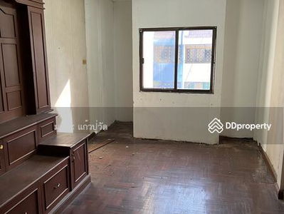 Townhouse for rent, 3 floors, 30 sq m., Bangkok., Thailand Townhouse for rent, 3 floors, 30 sq m., Bangkok., Thailand