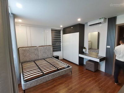 Hoang Thanh Tower, Vietnam Hoang Thanh Tower, Vietnam