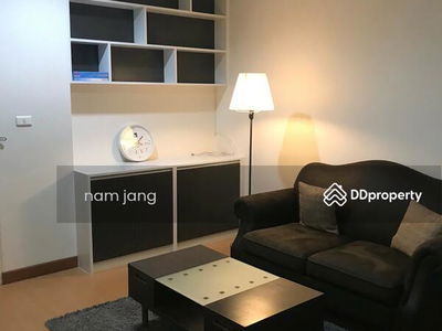 Life @ BTS Tha-Phra, Bangkok, Thailand Life @ BTS Tha-Phra, Bangkok, Thailand