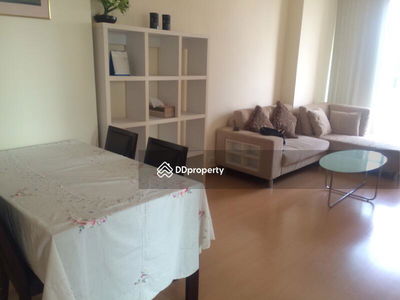 Life @ Sukhumvit 65, Bangkok, Thailand Life @ Sukhumvit 65, Bangkok, Thailand