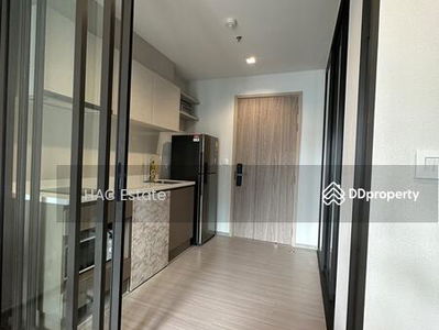 Life Sathorn Sierra, Bangkok, Thailand Life Sathorn Sierra, Bangkok, Thailand