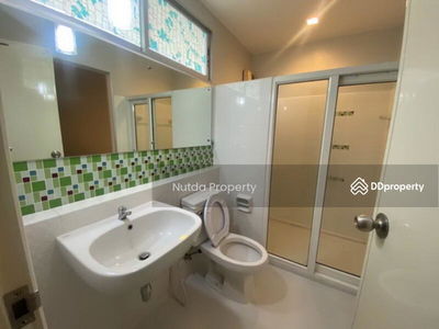 New House Rama 9 – Srinakarin, Bangkok, Thailand New House Rama 9 – Srinakarin, Bangkok, Thailand