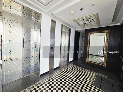 The Met Sathorn, Bangkok, Thailand The Met Sathorn, Bangkok, Thailand