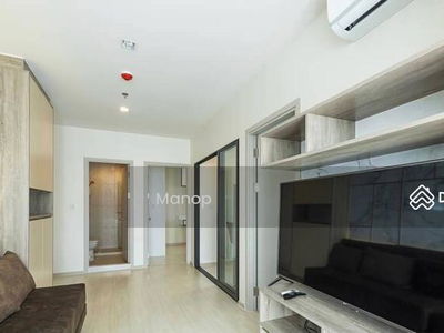 Life Sukhumvit 48, Bangkok, Thailand Life Sukhumvit 48, Bangkok, Thailand