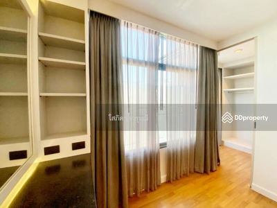 The Metro Pattanakarn-Srinakarin, Bangkok, Thailand The Metro Pattanakarn-Srinakarin, Bangkok, Thailand