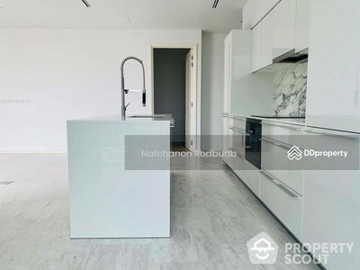 Four Seasons Private Residences, Bangkok, Thailand Four Seasons Private Residences, Bangkok, Thailand