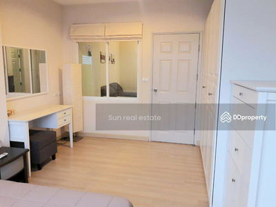 Life @ Sathorn 10, Bangkok, Thailand Life @ Sathorn 10, Bangkok, Thailand