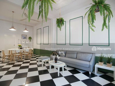 10110, Bangkok, Thailand 10110, Bangkok, Thailand