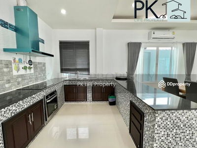 Gehäuse In Ban Chalong, Thailand Gehäuse In Ban Chalong, Thailand