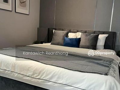 Tait Sathorn 12, Bangkok, Thailand Tait Sathorn 12, Bangkok, Thailand