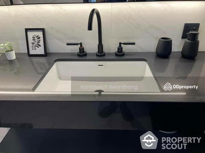 Tait Sathorn 12, Bangkok, Thailand Tait Sathorn 12, Bangkok, Thailand