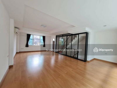 10260, Bangkok, Thailand 10260, Bangkok, Thailand