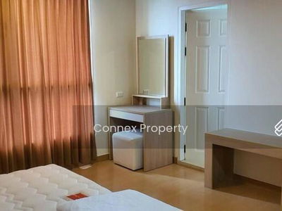 Life @ Sukhumvit 67, Bangkok, Thailand Life @ Sukhumvit 67, Bangkok, Thailand