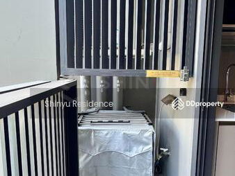 Whizdom Essence, Bangkok, Thailand Whizdom Essence, Bangkok, Thailand