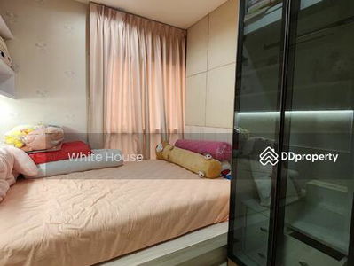 The Key Sathorn-Charoenraj, Bangkok, Thailand The Key Sathorn-Charoenraj, Bangkok, Thailand