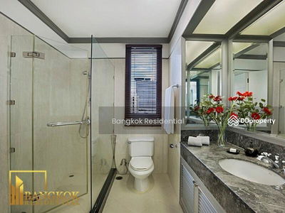 Baan Sathorn Chaopraya, Bangkok, Thailand Baan Sathorn Chaopraya, Bangkok, Thailand