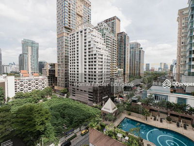 Langsuan Ville, Bangkok, Thailand Langsuan Ville, Bangkok, Thailand