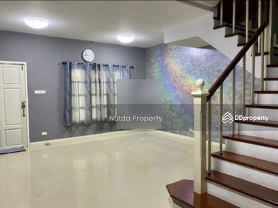 Mooban Saran Phruek, Bangkok, Thailand Mooban Saran Phruek, Bangkok, Thailand