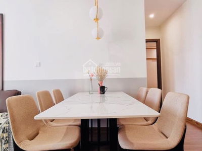 The Sun Me Tri, Vietnam The Sun Me Tri, Vietnam