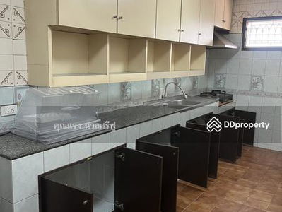 Rama Townhouse Village, Bangkok, Thailand Rama Townhouse Village, Bangkok, Thailand