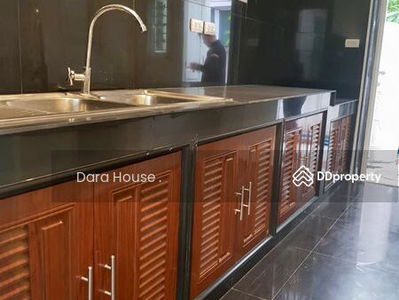 Bangkok Boulevard Ramintra 3, Bangkok, Thailand Bangkok Boulevard Ramintra 3, Bangkok, Thailand