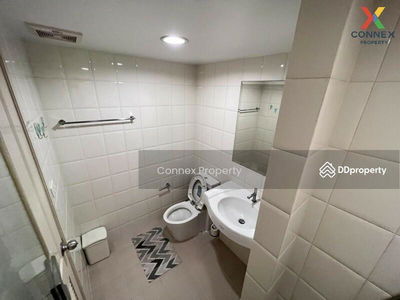 Baan Navatara Agricultural - Nawamin, Bangkok, Thailand Baan Navatara Agricultural - Nawamin, Bangkok, Thailand