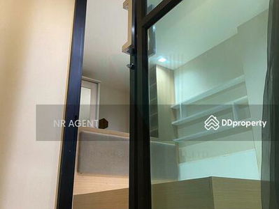 Beyond Sukhumvit, Bangkok, Thailand Beyond Sukhumvit, Bangkok, Thailand