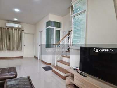 Golden Town Kaset Lat Pla Kow, Bangkok, Thailand Golden Town Kaset Lat Pla Kow, Bangkok, Thailand