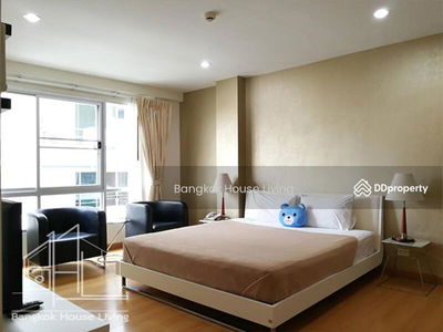 Chanarat Place, Bangkok, Thailand Chanarat Place, Bangkok, Thailand