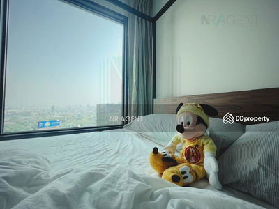 Life One Wireless, Bangkok, Thailand Life One Wireless, Bangkok, Thailand