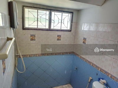 Single-storey detached house for rent, near the terminal, lots of space, Nakhon Ratchasima, Thailand Single-storey detached house for rent, near the terminal, lots of space, Nakhon Ratchasima, Thailand