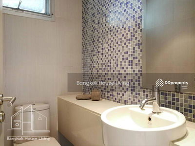 Destiny@55, Bangkok, Thailand Destiny@55, Bangkok, Thailand