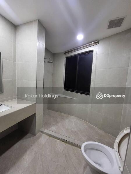 Moon Tower, Bangkok, Thailand Moon Tower, Bangkok, Thailand