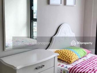 Life Sukhumvit 48, Bangkok, Thailand Life Sukhumvit 48, Bangkok, Thailand