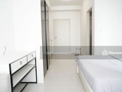 Chapter One Shine Bang Pho, Bangkok, Thailand Chapter One Shine Bang Pho, Bangkok, Thailand