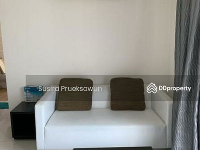 THE SURAWONG BY CHEWATHAI HUP SOON, Bangkok, Thailand THE SURAWONG BY CHEWATHAI HUP SOON, Bangkok, Thailand