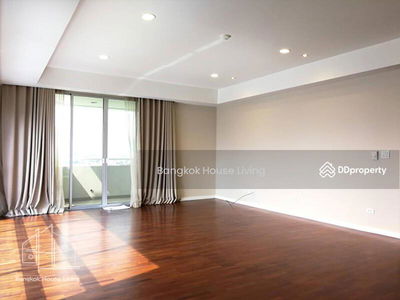 La Cascade, Bangkok, Thailand La Cascade, Bangkok, Thailand