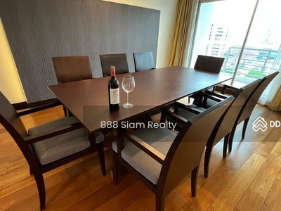 Royal Residence Park, Bangkok, Thailand Royal Residence Park, Bangkok, Thailand