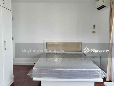 Richmond Palace, Bangkok, Thailand Richmond Palace, Bangkok, Thailand