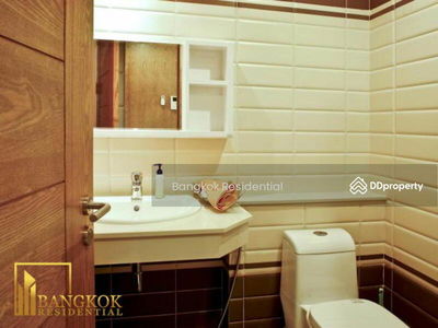 Watermark Chaophraya, Bangkok, Thailand Watermark Chaophraya, Bangkok, Thailand