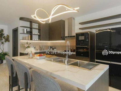 Gehäuse In Ban Chalong, Thailand Gehäuse In Ban Chalong, Thailand