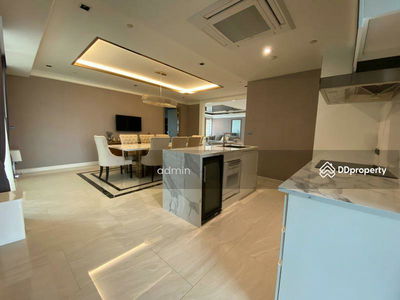 Ideal 24, Bangkok, Thailand Ideal 24, Bangkok, Thailand