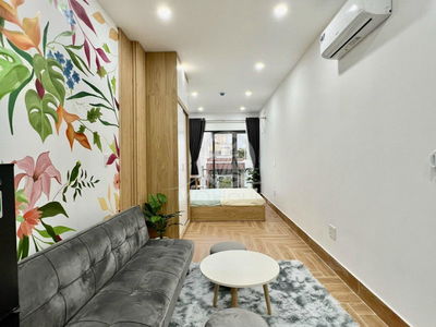 Nguyen Gia Tri Street, Vietnam Nguyen Gia Tri Street, Vietnam