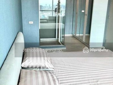 Life Ratchadapisek, Bangkok, Thailand Life Ratchadapisek, Bangkok, Thailand