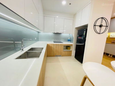 Dolphin Plaza, Vietnam Dolphin Plaza, Vietnam