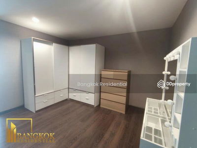 Townhouse in Compound, Bangkok, Thailand Townhouse in Compound, Bangkok, Thailand