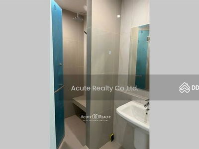 Niche Mono Mega Space Bangna, Samut Prakan, Thailand Niche Mono Mega Space Bangna, Samut Prakan, Thailand